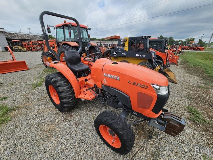 2017 Kubota L3301 – 1248