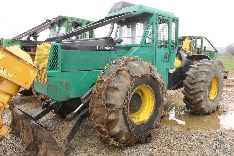 1996 Timberjack 240B – 17183